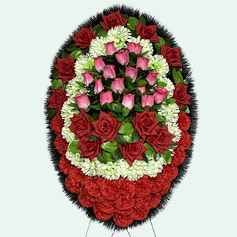 Венок из искусственных цветов